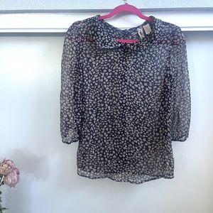 Very good used condition sheer shirt blouse